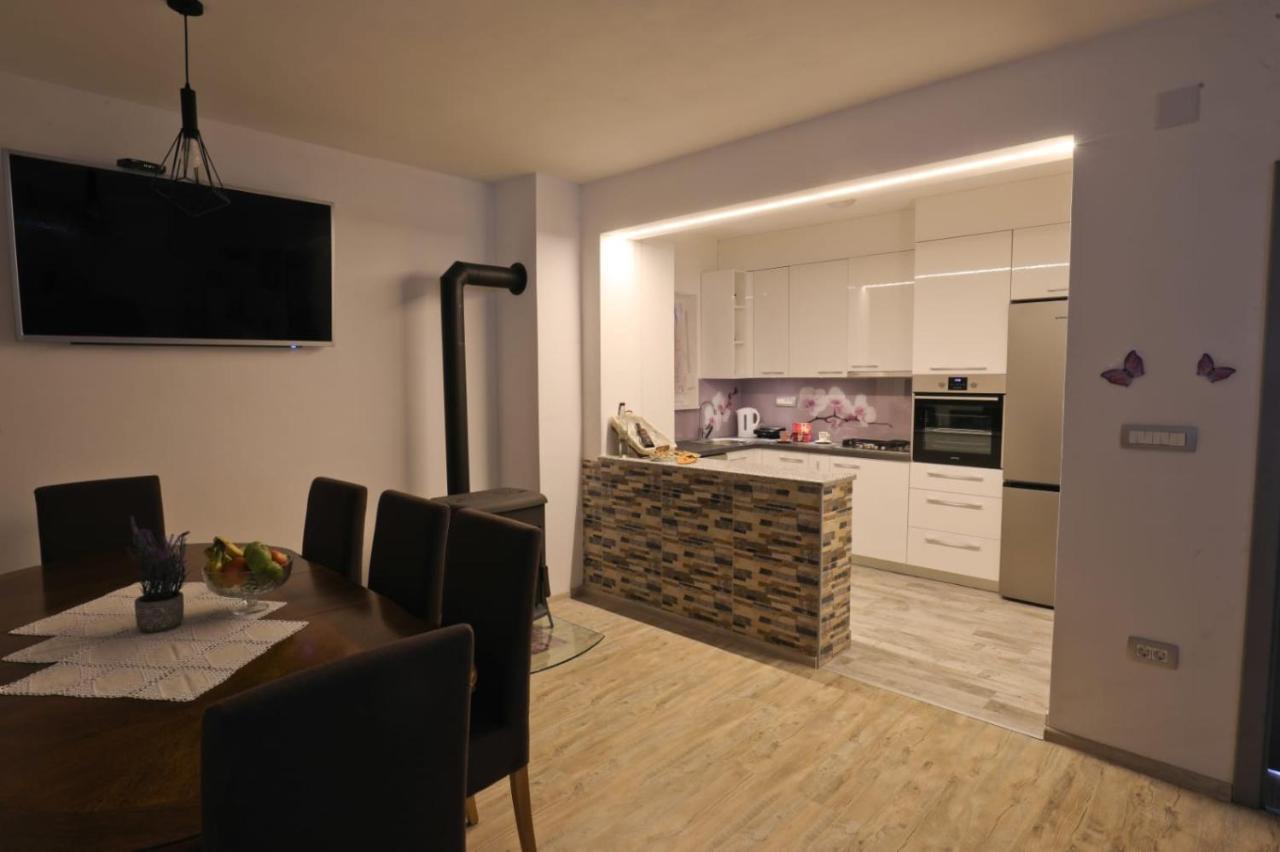 Apartman Teo &Tena Otocac Luaran gambar