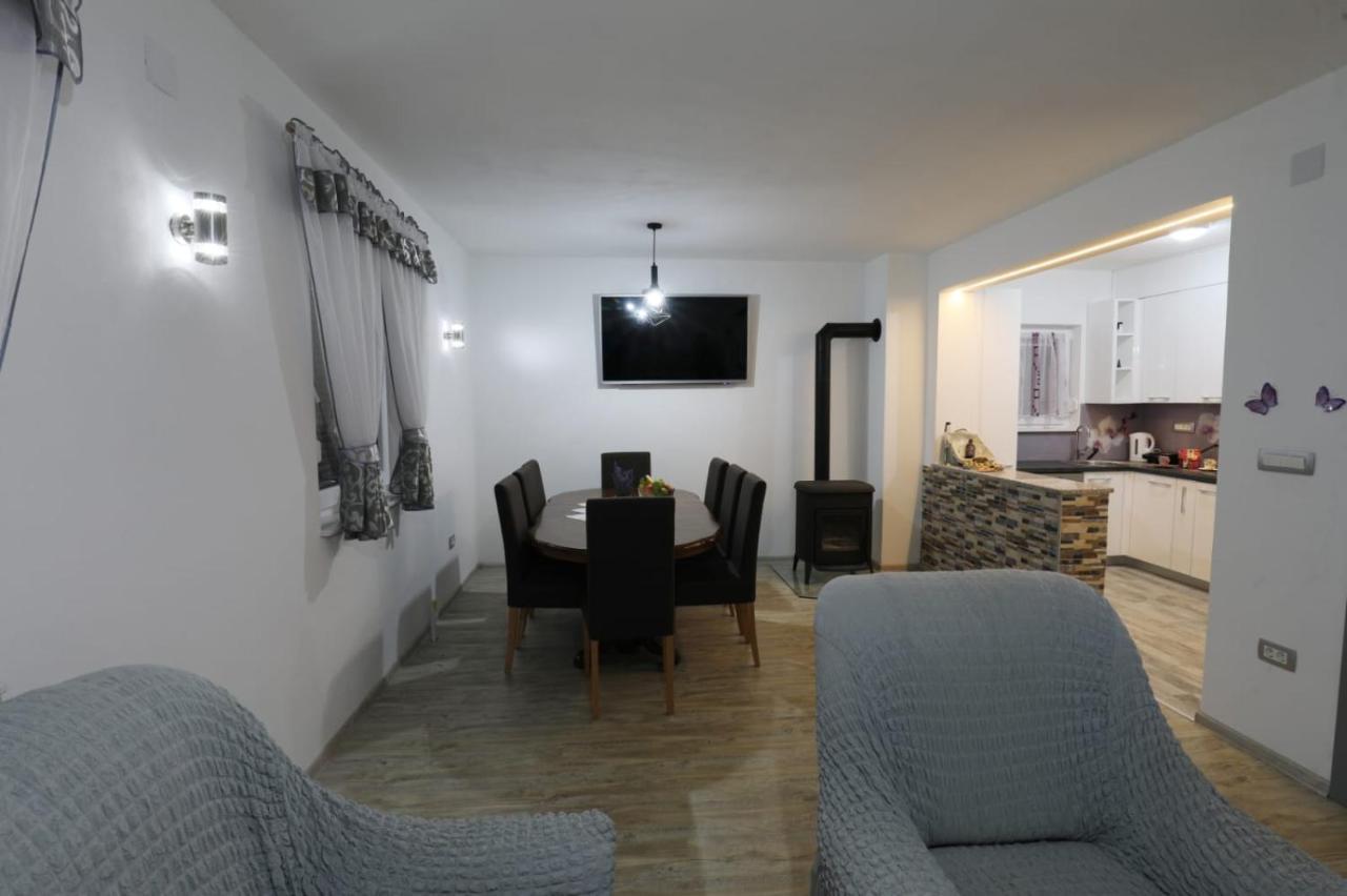 Apartman Teo &Tena Otocac Luaran gambar