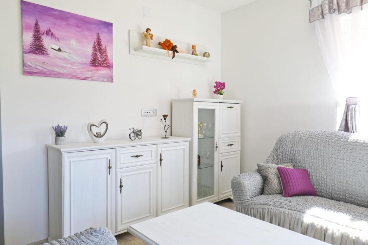 Apartman Teo &Tena Otocac Luaran gambar